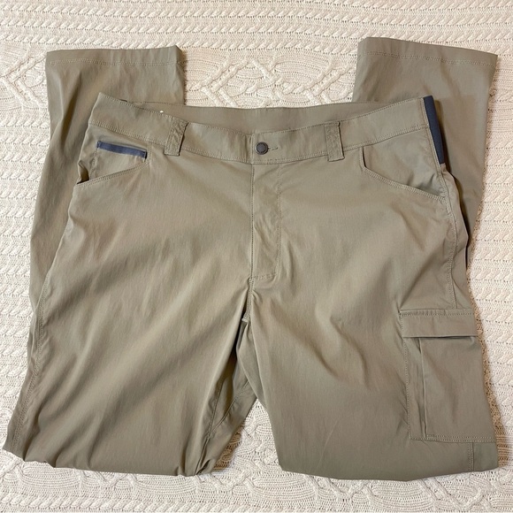 Columbia Outdoor Elements Stretch Pants Size 38x32 - Picture 11 of 16